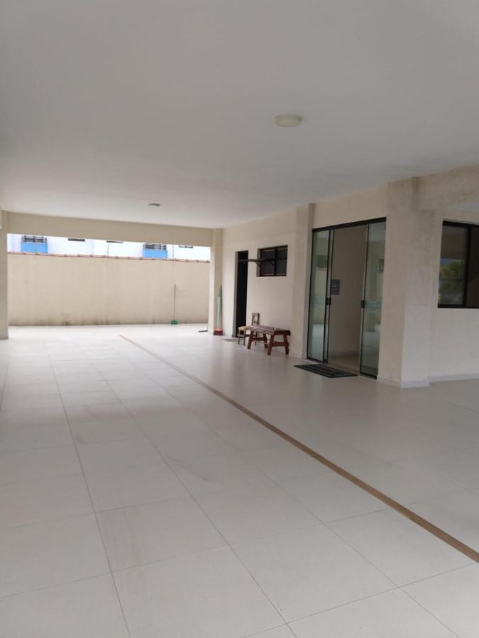 Apartamento Ubatuba, Itaguá, bem localizado, duas vagas de garagem Exterior foto