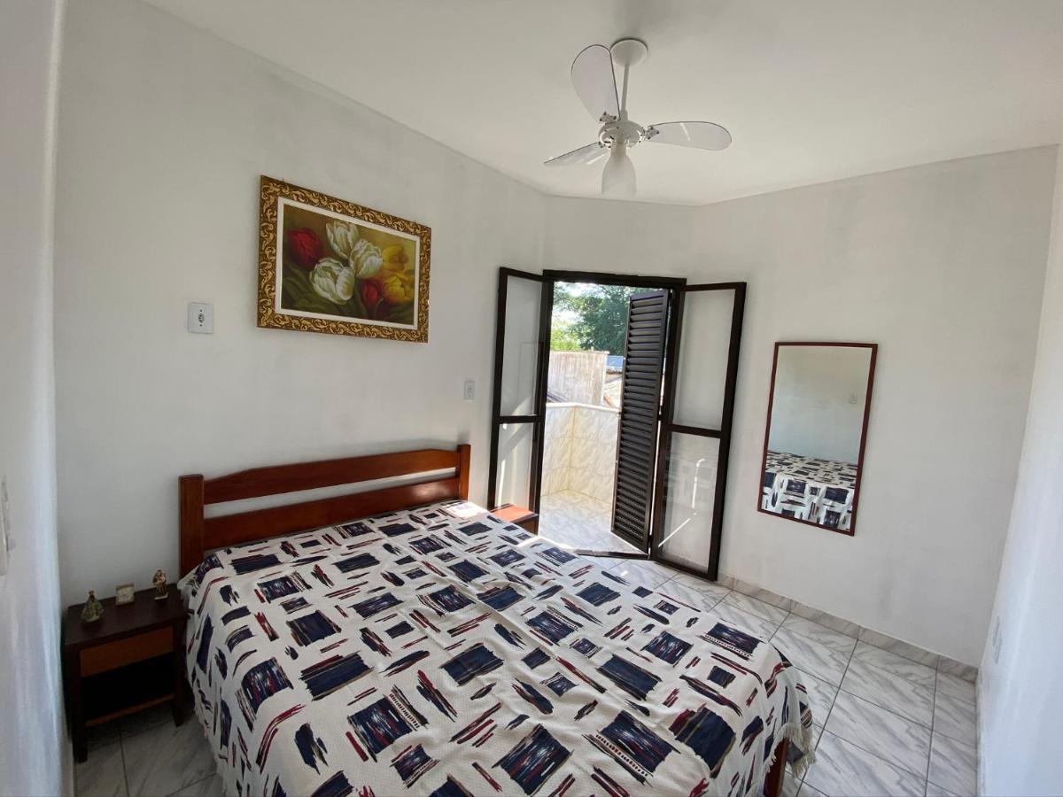 Apartamento Ubatuba, Itaguá, bem localizado, duas vagas de garagem Exterior foto